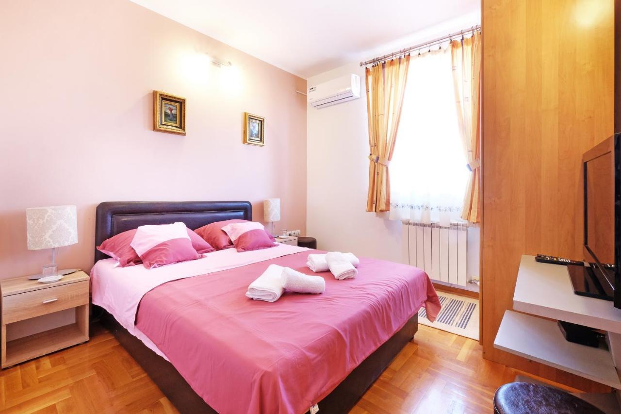 Villa Tower Gardos Belgrade Extérieur photo
